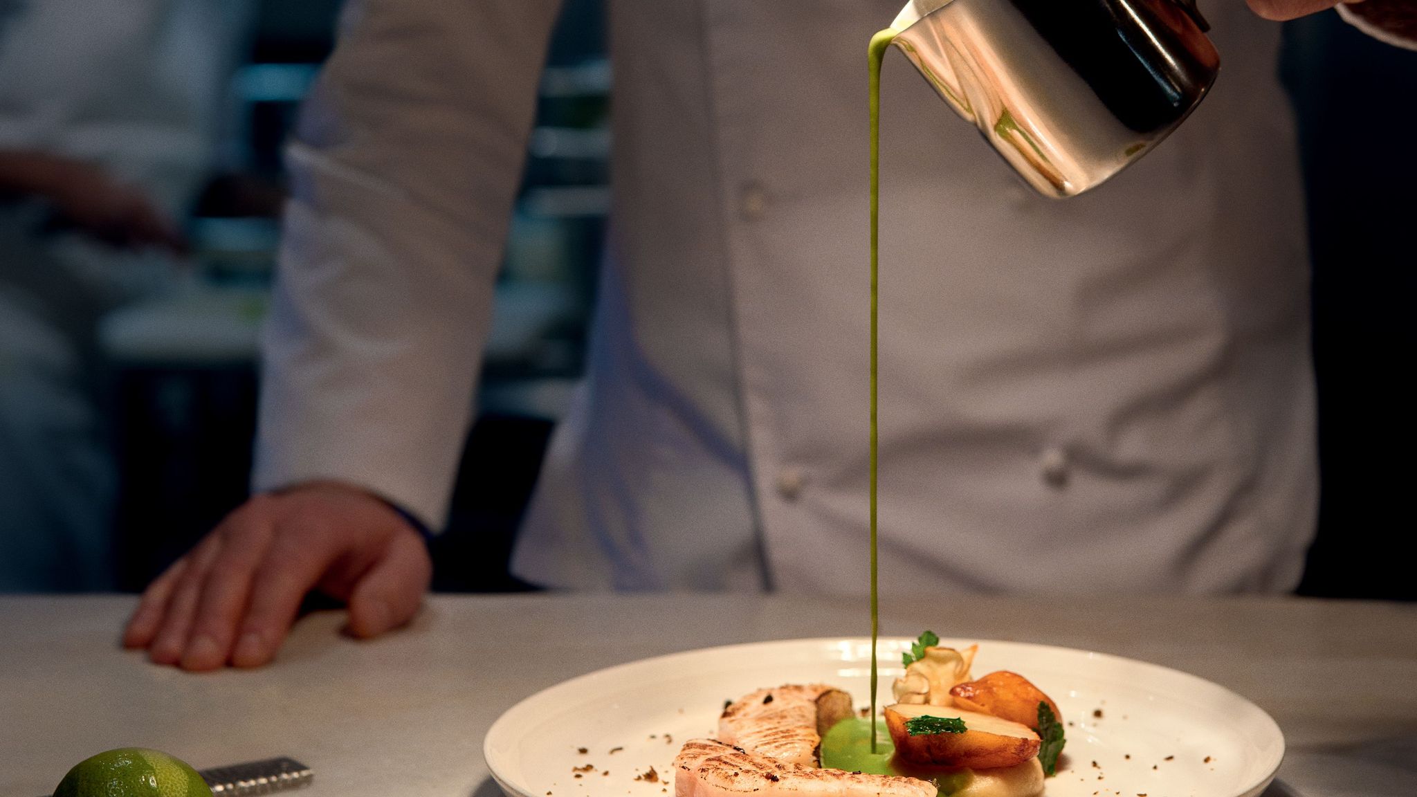 chef gastronomique à l'aéroport de paris
