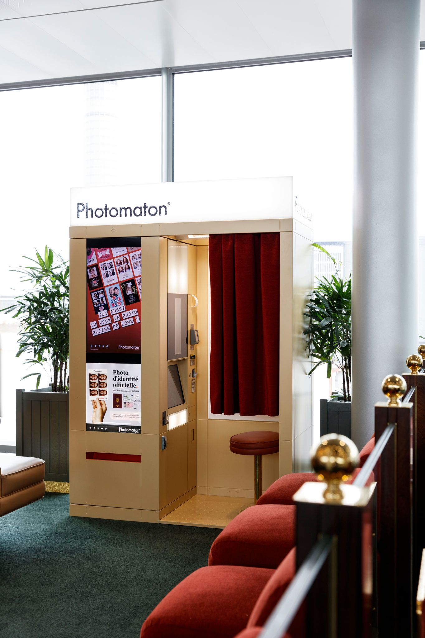 photomaton terminal 1 Paris CDG
