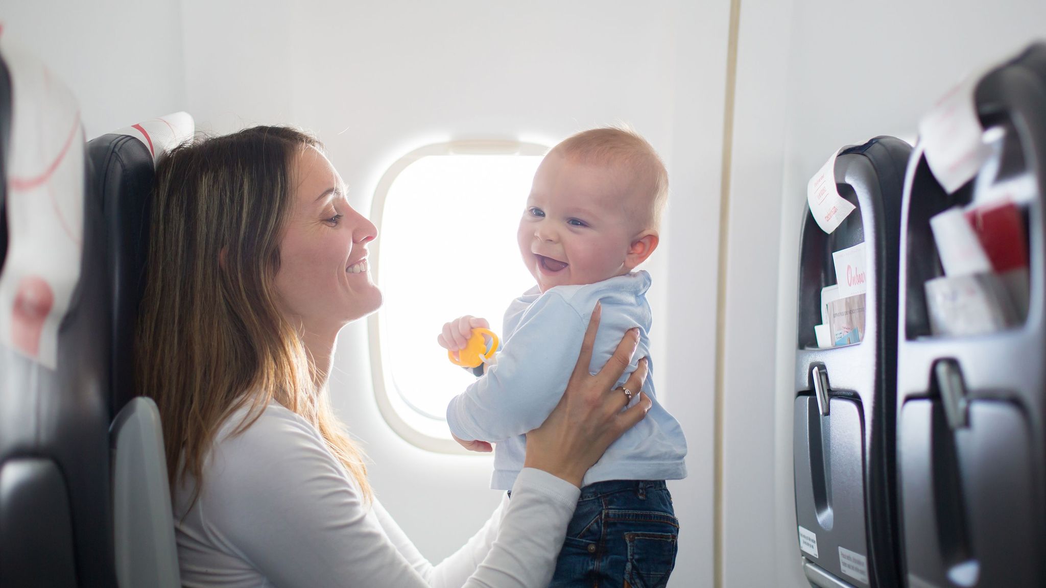 voyager en avion avec son bébé