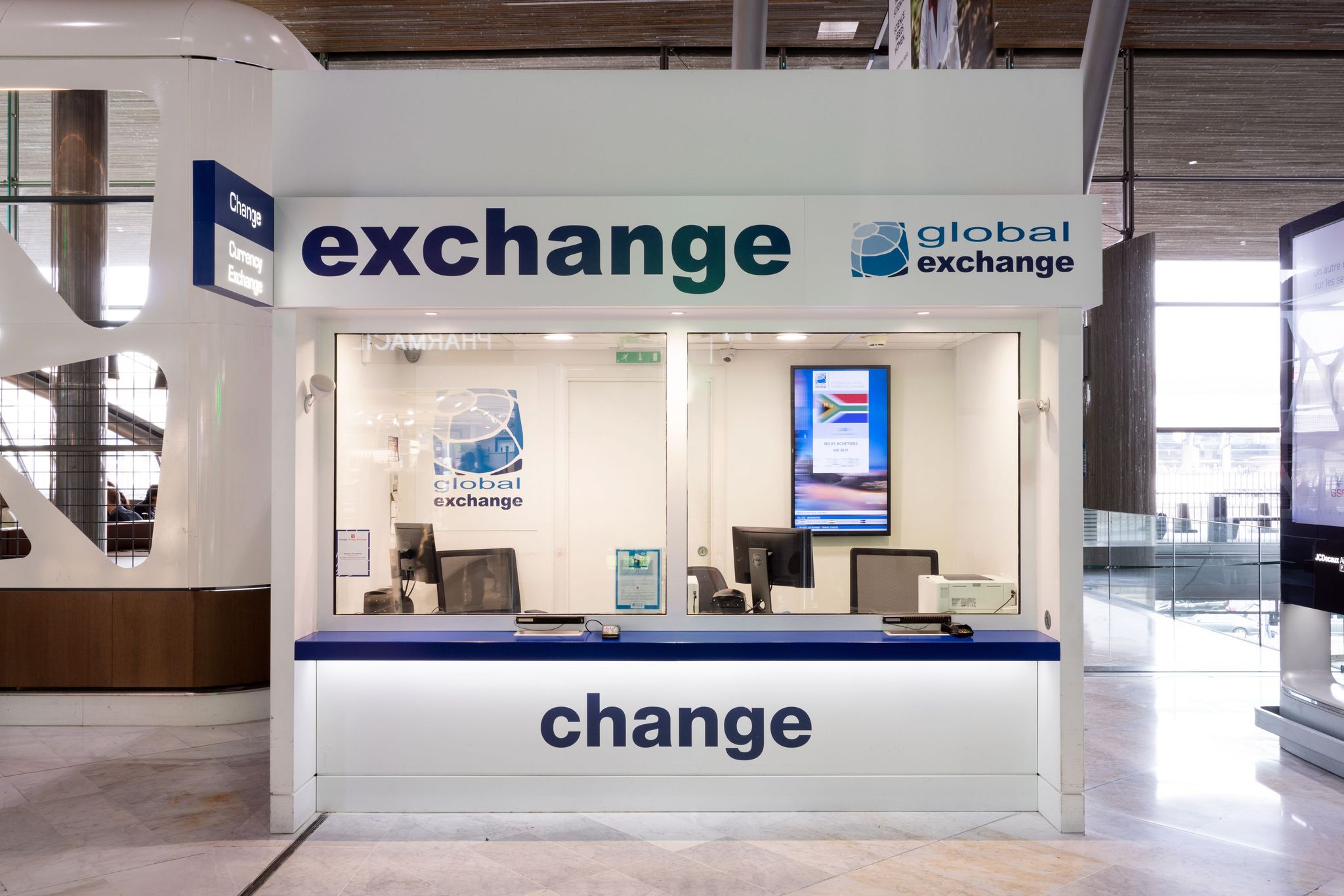 bureau de change Paris Orly
