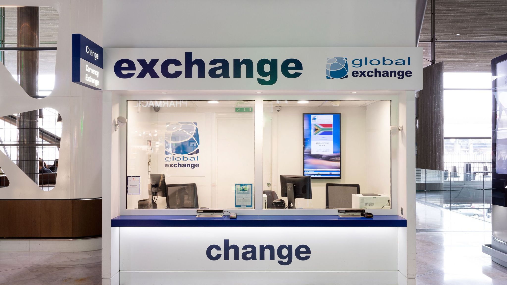 services pratiques à l'aéroport